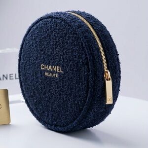 Authentic Chanel Beaute Navy Blue Boucle Round Cosmetic Pouch Size 6.5 x 1.5”